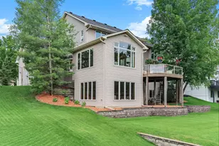 9353 Shetland Rd, Eden Prairie, MN 55347 - Photo 36