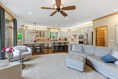 9353 Shetland Road, Eden Prairie, MN 55347 - Photo 6