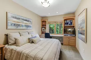 9353 Shetland Rd, Eden Prairie, MN 55347 - Photo 32