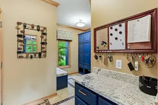9353 Shetland Rd, Eden Prairie, MN 55347 - Photo 22