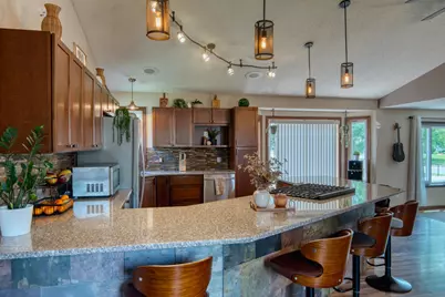 3803 Globe Flower Circle N, Brooklyn Park, MN 55443 - Photo 8