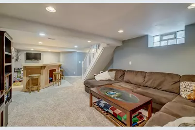 1742 Nevada Avenue E, Saint Paul, MN 55106 - Photo 20
