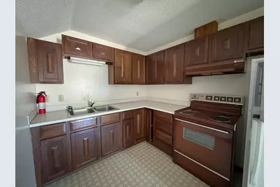 218 E Washington Avenue, Fergus Falls, MN 56537 - Photo 36