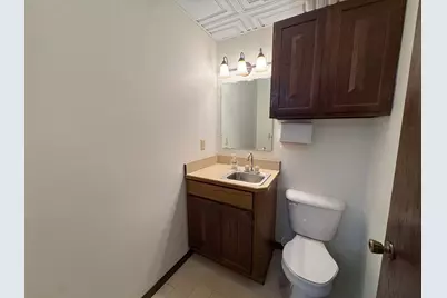 218 E Washington Avenue, Fergus Falls, MN 56537 - Photo 12