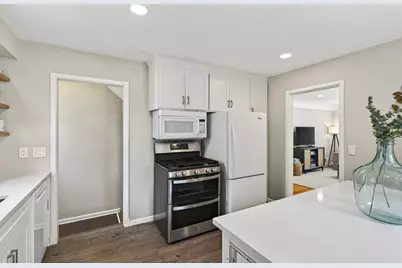 5933 York Avenue S, Edina, MN 55410 - Photo 8