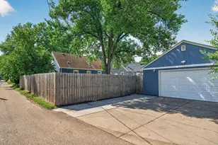 5933 York Ave S, Edina, MN 55410 - Photo 30