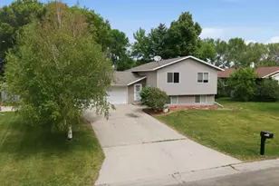 3022 14th Ave S, Moorhead, MN 56560 - Photo 32