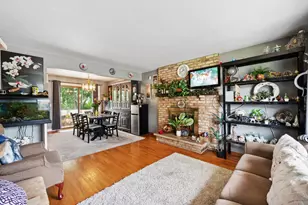1613 Lyn-Curve Ave N, Minneapolis, MN 55411 - Photo 2