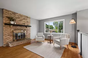 1613 Lyn-Curve Ave N, Minneapolis, MN 55411 - Photo 34
