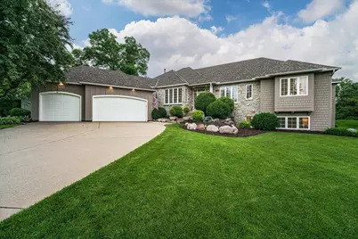 7806 Bush Lake Drive, Bloomington, MN 55438 - Photo 2