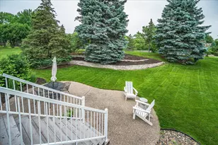 7806 Bush Lake Dr, Bloomington, MN 55438 - Photo 68