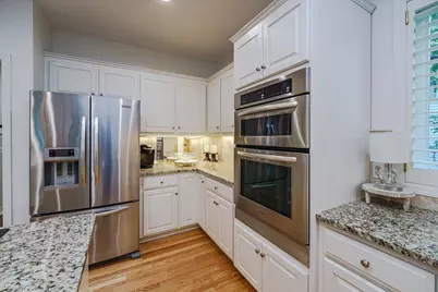 7806 Bush Lake Drive, Bloomington, MN 55438 - Photo 22
