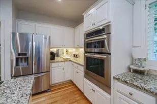 7806 Bush Lake Dr, Bloomington, MN 55438 - Photo 22