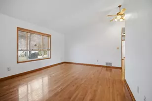 1060 Cherry St, Owatonna, MN 55060 - Photo 18