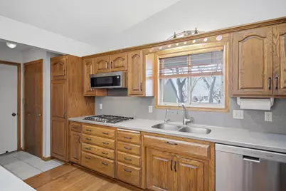 1060 Cherry Street, Owatonna, MN 55060 - Photo 6