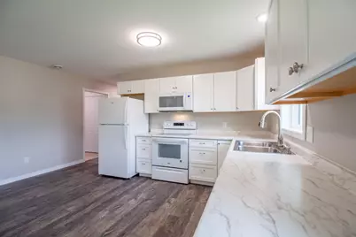 528 E St Charles Avenue, Fergus Falls, MN 56537 - Photo 16