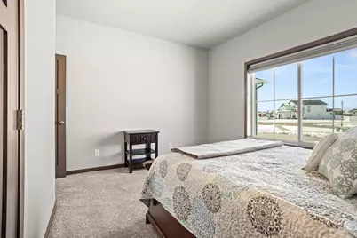 2089 67th Avenue S, Fargo, ND 58104 - Photo 24