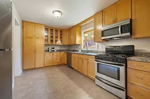 5117 Windsor Ave, Edina, MN 55436 - Photo 10