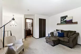 7604 Rimbley Rd, Woodbury, MN 55125 - Photo 20