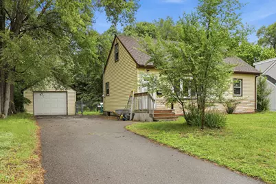 5732 Adair Avenue N, Crystal, MN 55429 - Photo 2