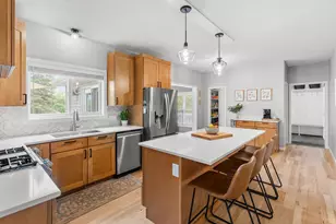 1119 Bluff Pass S, Chaska, MN 55318 - Photo 10