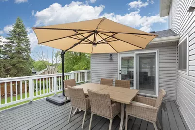 1119 Bluff Pass S, Chaska, MN 55318 - Photo 46