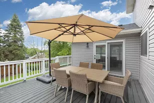 1119 Bluff Pass S, Chaska, MN 55318 - Photo 46