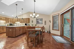 7017 Edenvale Blvd, Eden Prairie, MN 55346 - Photo 6