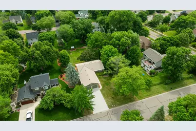12725 Ethelton Way, Apple Valley, MN 55124 - Photo 2