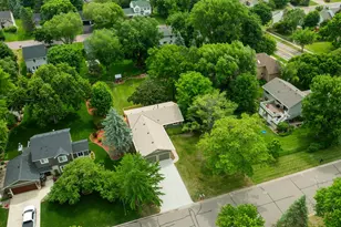 12725 Ethelton Way, Apple Valley, MN 55124 - Photo 2