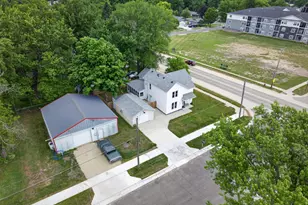 302 1st St NW, Dodge Center, MN 55927 - Photo 56