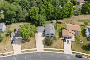 114 Lillie Ln SE, Pine Island, MN 55963 - Photo 16