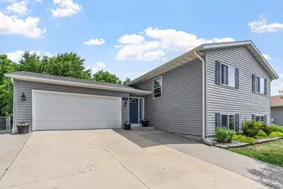 114 Lillie Lane SE, Pine Island, MN 55963 - Photo 4