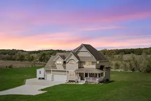 25735 Highview Ave, Farmington, MN 55024 - Photo 1