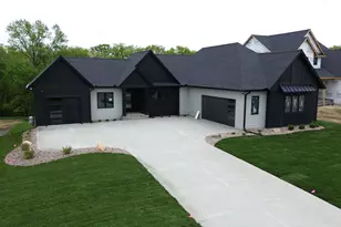3341 Bella Terra Rd NE, Rochester, MN 55906 - Photo 1