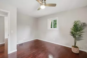 1325 Castle Ct, Golden Valley, MN 55427 - Photo 16