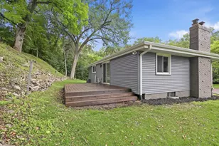 1325 Castle Ct, Golden Valley, MN 55427 - Photo 30