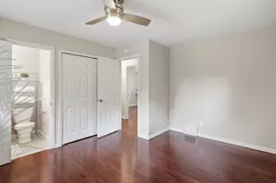 1325 Castle Ct, Golden Valley, MN 55427 - Photo 14
