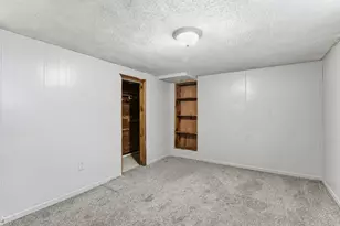 8352 Blaisdell Ave S, Bloomington, MN 55420 - Photo 24