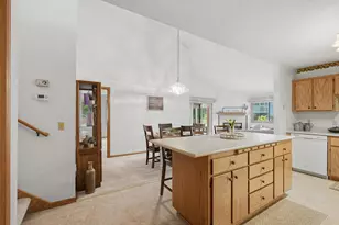 1174 Aston Cir, Burnsville, MN 55337 - Photo 18