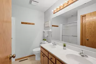 1174 Aston Cir, Burnsville, MN 55337 - Photo 40