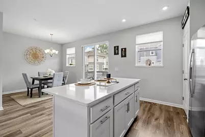 2857 Lexington Place N, Roseville, MN 55113 - Photo 6
