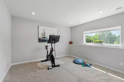 2857 Lexington Place N, Roseville, MN 55113 - Photo 18