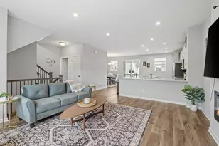 2857 Lexington Pl N, Roseville, MN 55113 - Photo 4
