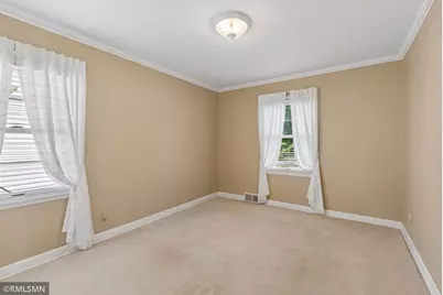 2133 Highland Parkway, Saint Paul, MN 55116 - Photo 14