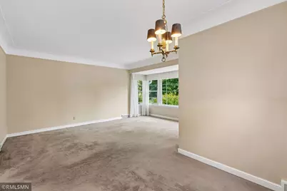2133 Highland Parkway, Saint Paul, MN 55116 - Photo 6