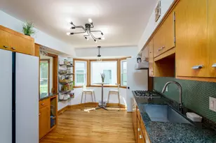 1373 Avon St N, Saint Paul, MN 55117 - Photo 8