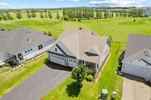 13924 Ashley Ct, Rosemount, MN 55068 - Photo 4