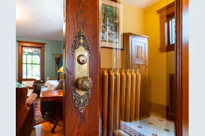 920 Lincoln Avenue, Saint Paul, MN 55105 - Photo 4