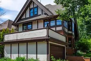 920 Lincoln Ave, Saint Paul, MN 55105 - Photo 2